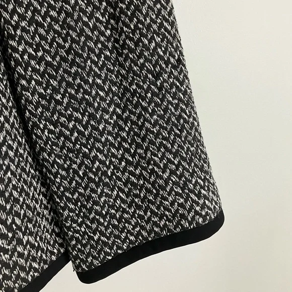 KASPER Black & White Silk and Cotton Blend Open Front Blazer Size 18W - Picture 5 of 12